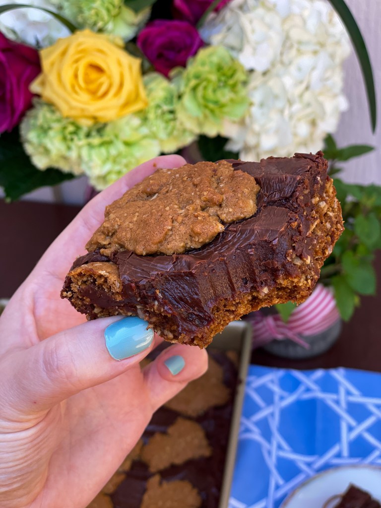 Oatmeal Fudge Cookie Bars